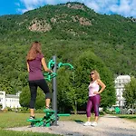 & Radiana