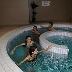 & Radiana