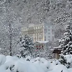Hotel & Radiana